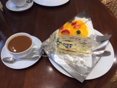 ハーブスでお茶